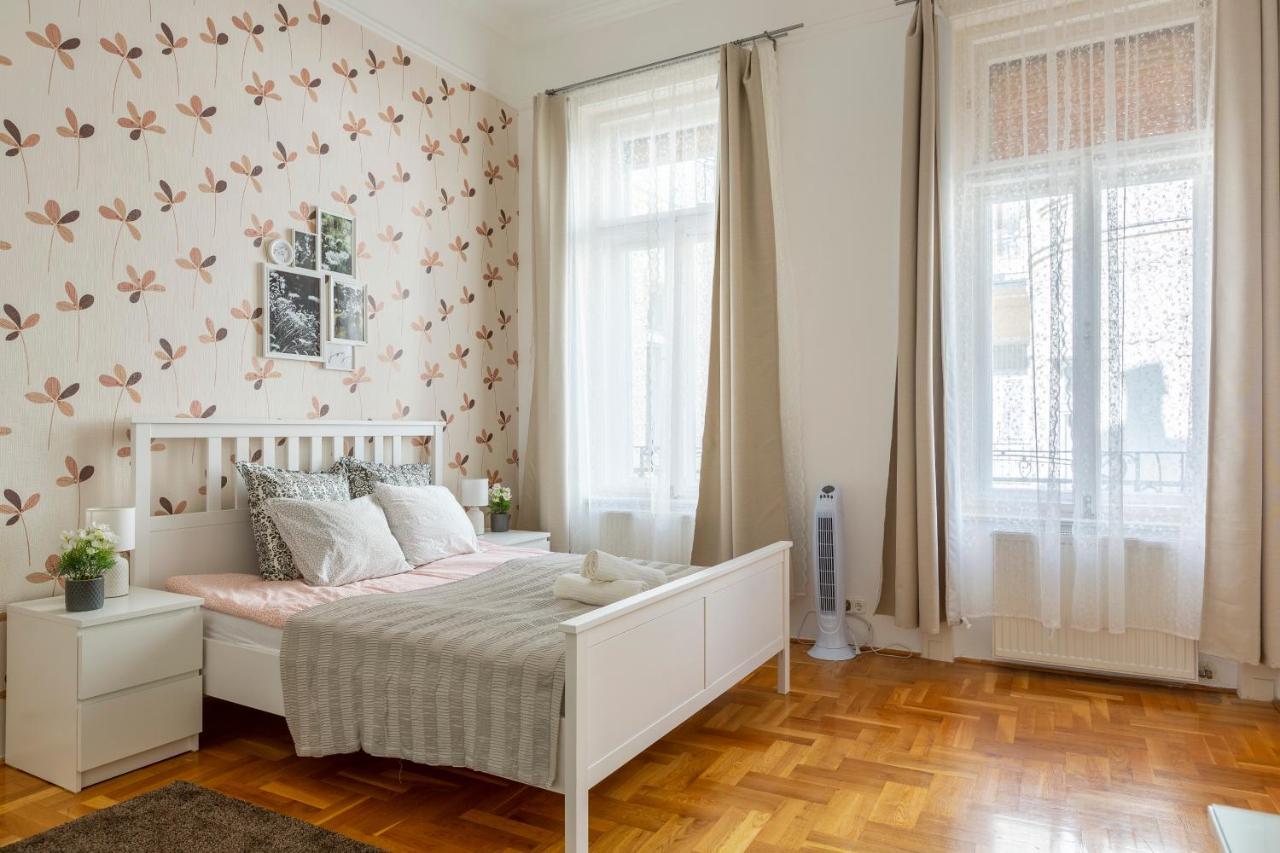 Deluxe Dream Home In The Center ブダペスト エクステリア 写真