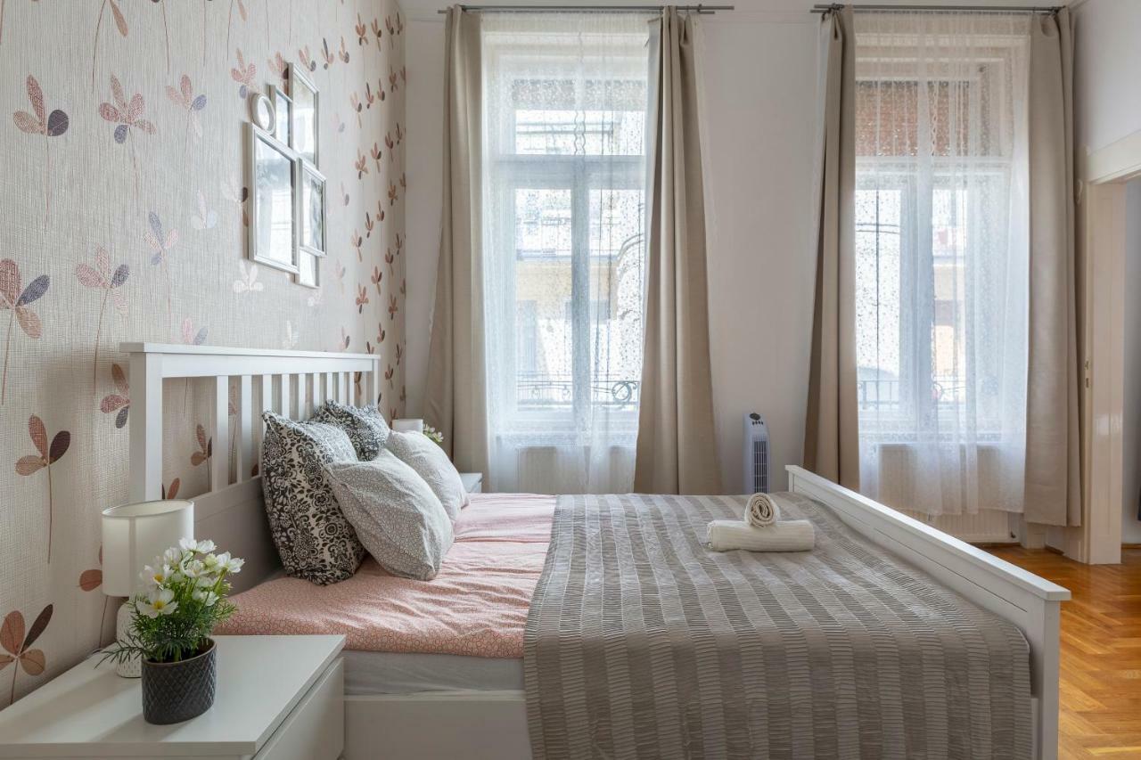 Deluxe Dream Home In The Center ブダペスト エクステリア 写真